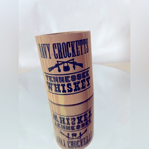 Davey Crockett Tennessee Whiskey Coozie - Picture 2 of 4